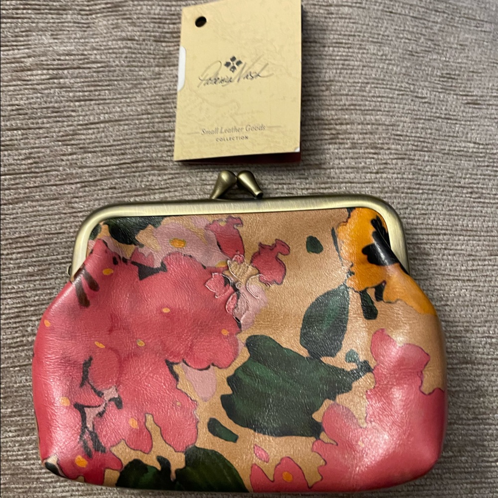 Patricia Nash Change Wallet